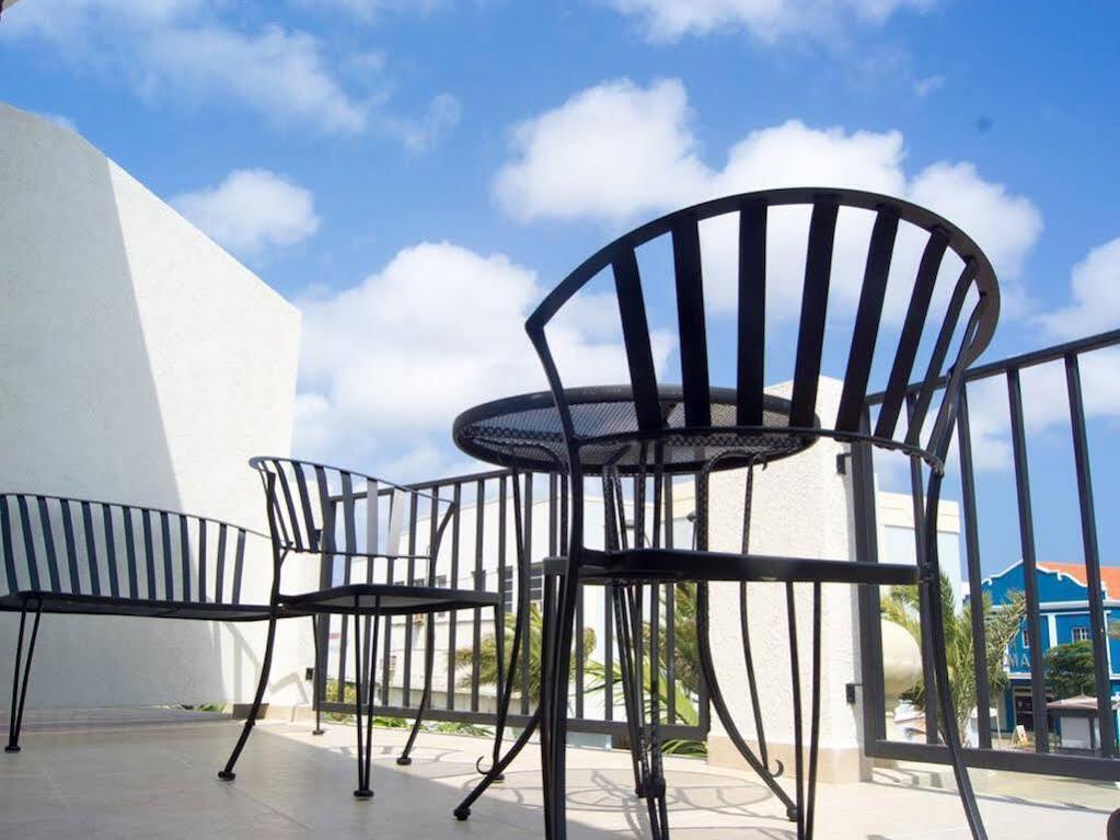 Rutena Suites Oranjestad Exterior photo